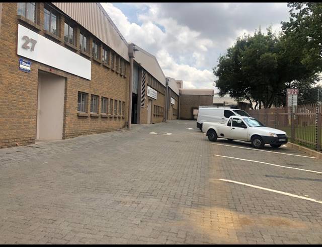 420M² WAREHOUSE TO LET IN MEADOWDALE